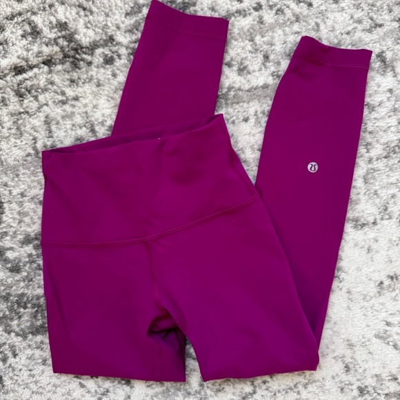 Lululemon Wunder Train High Rise Crop 23" - Picture 3 of 3